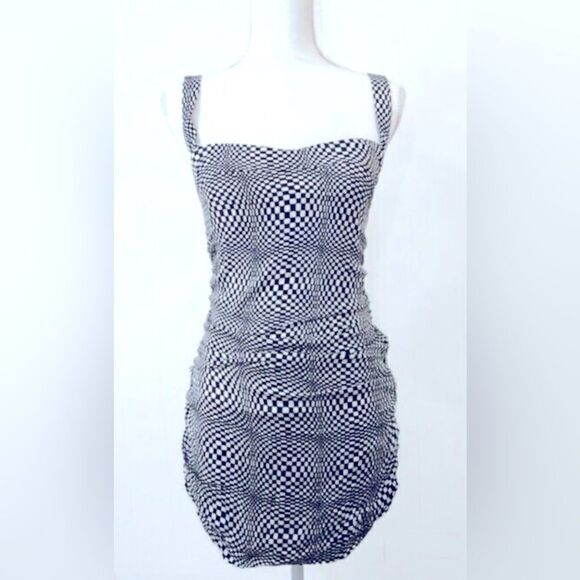 Urban Outfitters Claira Ruched Bodycon Mini Dress; Size small. Like new ! - Picture 8 of 10